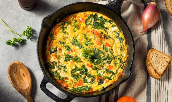 fritatta-recept-afvallen-voeding-lunch-diner-eiwitten-voedingsstoffen-makkelijk-gezond